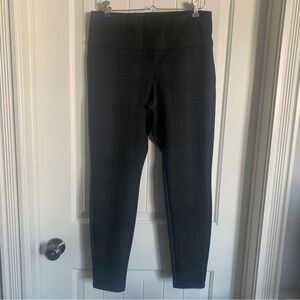 Ricki's black/charcoal plaid/checkered pants medium stretch, pull on